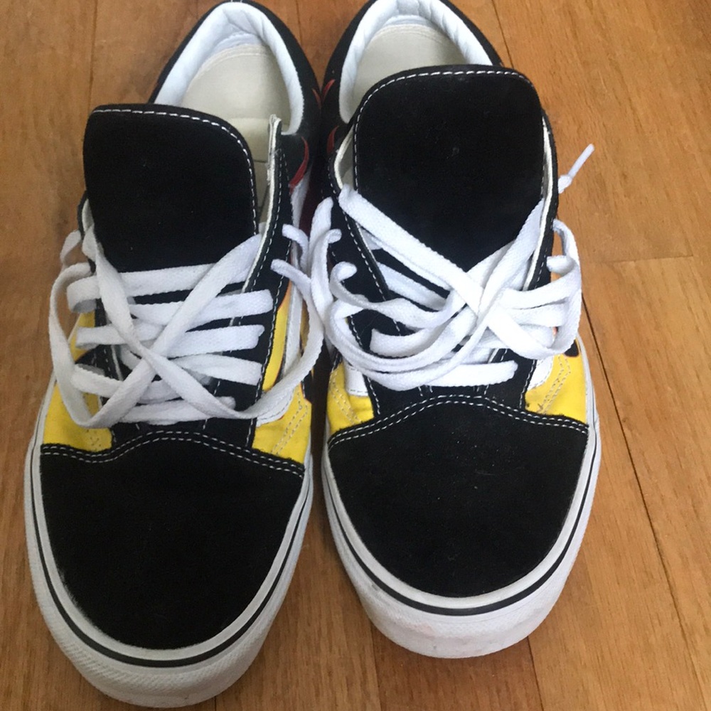 Men’s Vans size 10 never worn